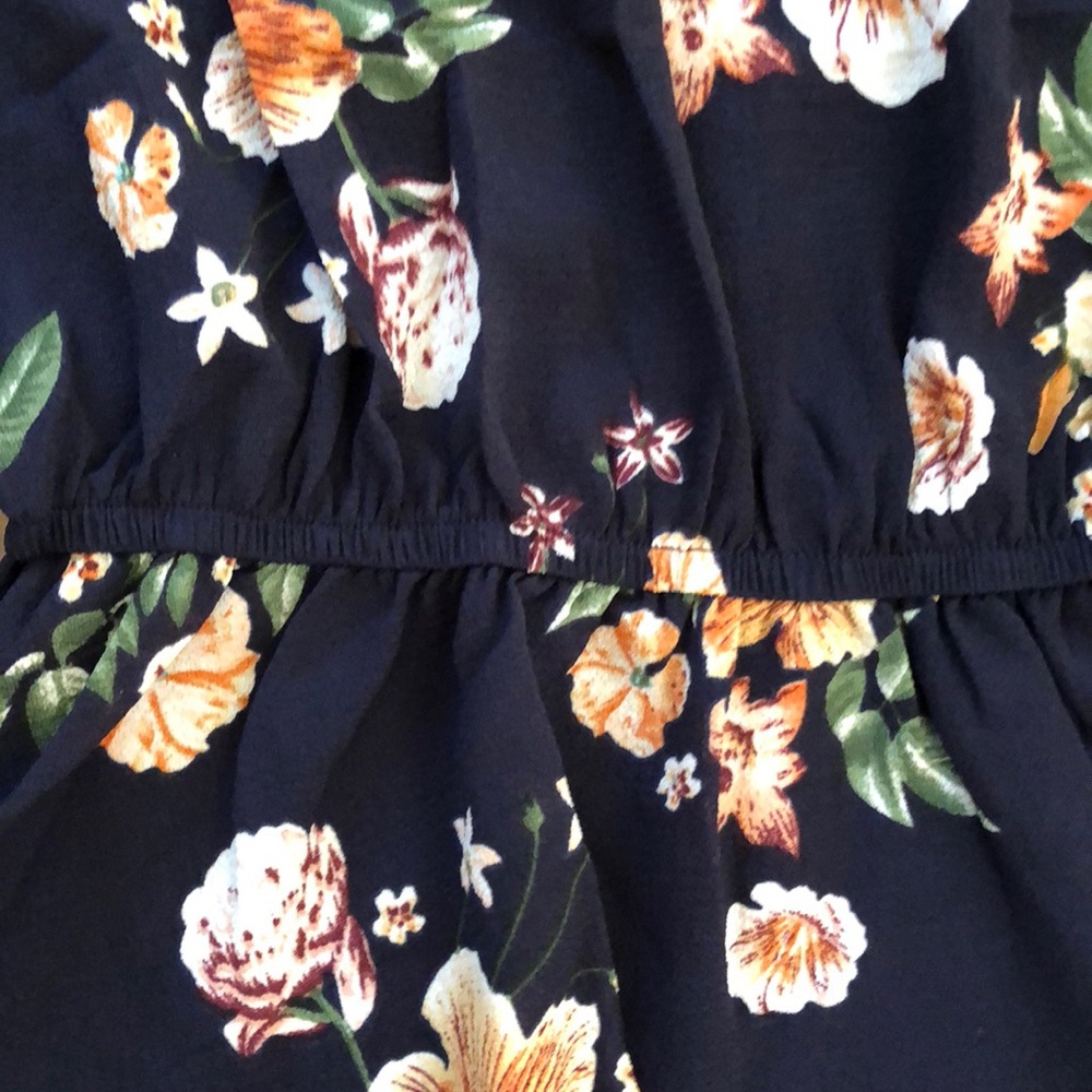 NWT Navy Floral Off Shoulder Plus Sz Top - Picture 5 of 6